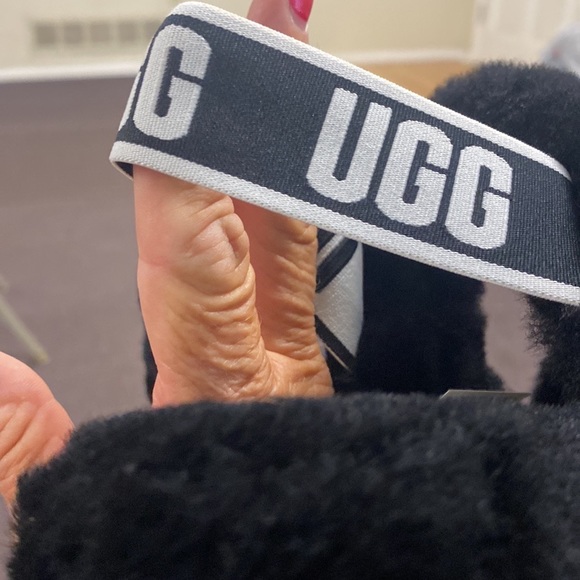 Uggs Brand new - Picture 2 of 4